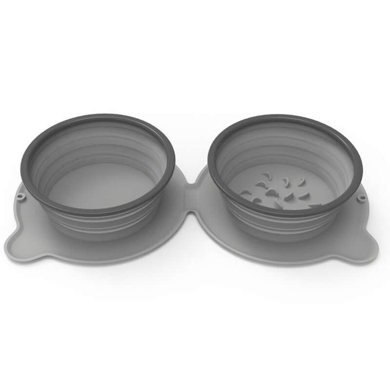 Portable Foldable Silicone Pet Bowls.