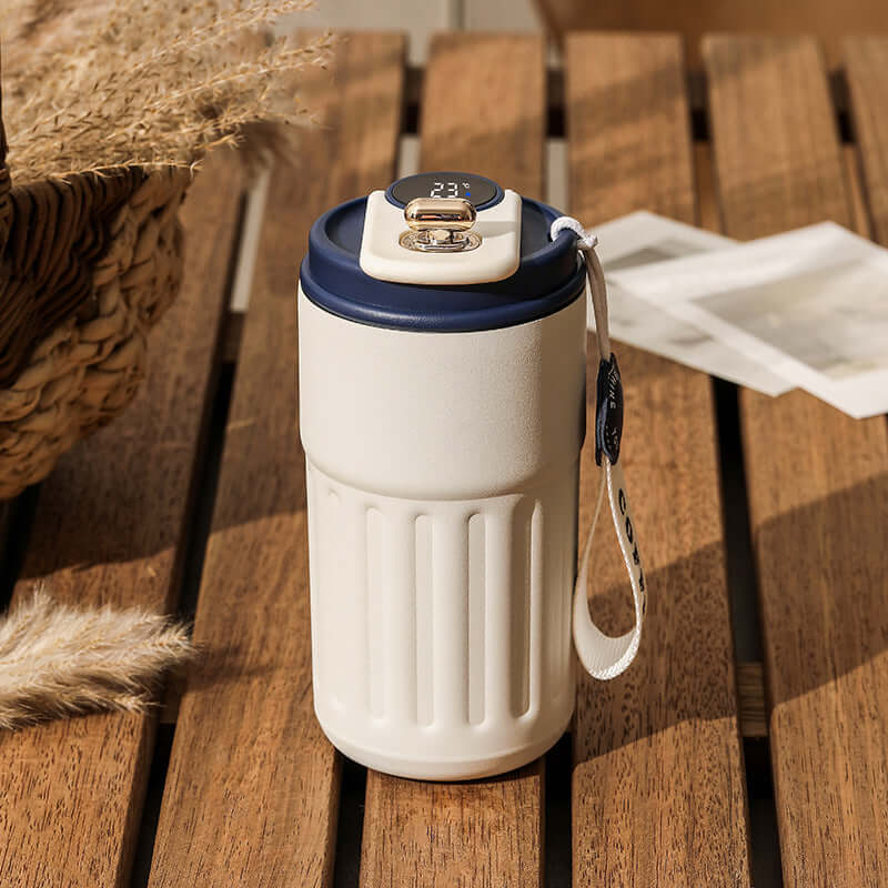 Portable Smart Mug for Work and Travel – Hot and Cold Insulation